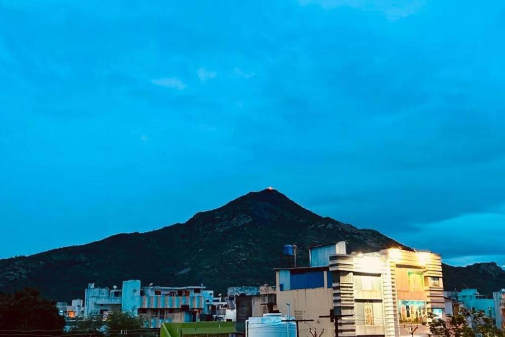 Kr Homestay Tiruvannāmalai 外观 照片
